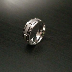 (NWOT) Mens Tungsten Carbide Ring